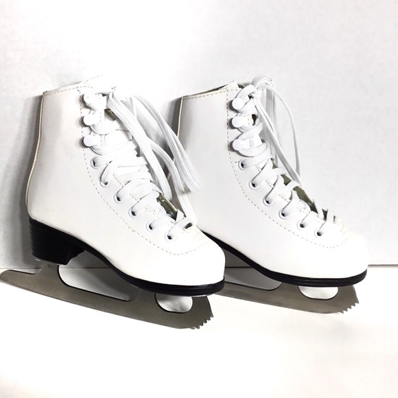 American Other - American Toddler Girl Ice Skates and Blade Covers